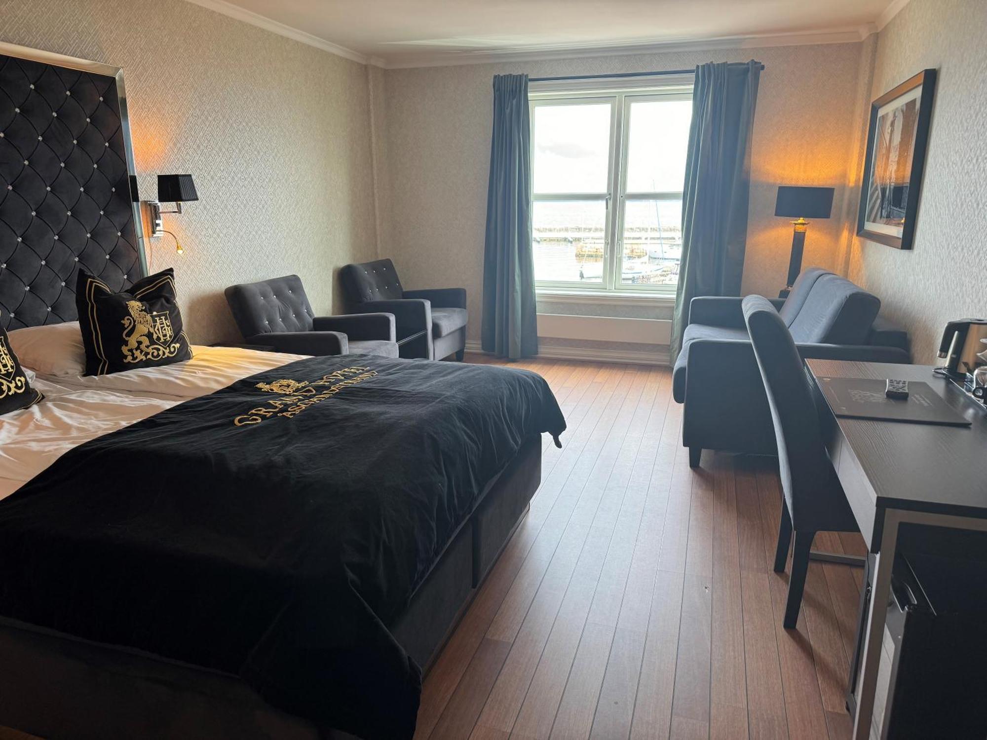 Grand Hotel Asgardstrand - Unike Hoteller Exterior photo